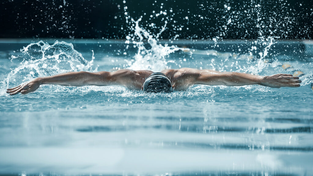 Featured image of swimmer doing butterly stroke